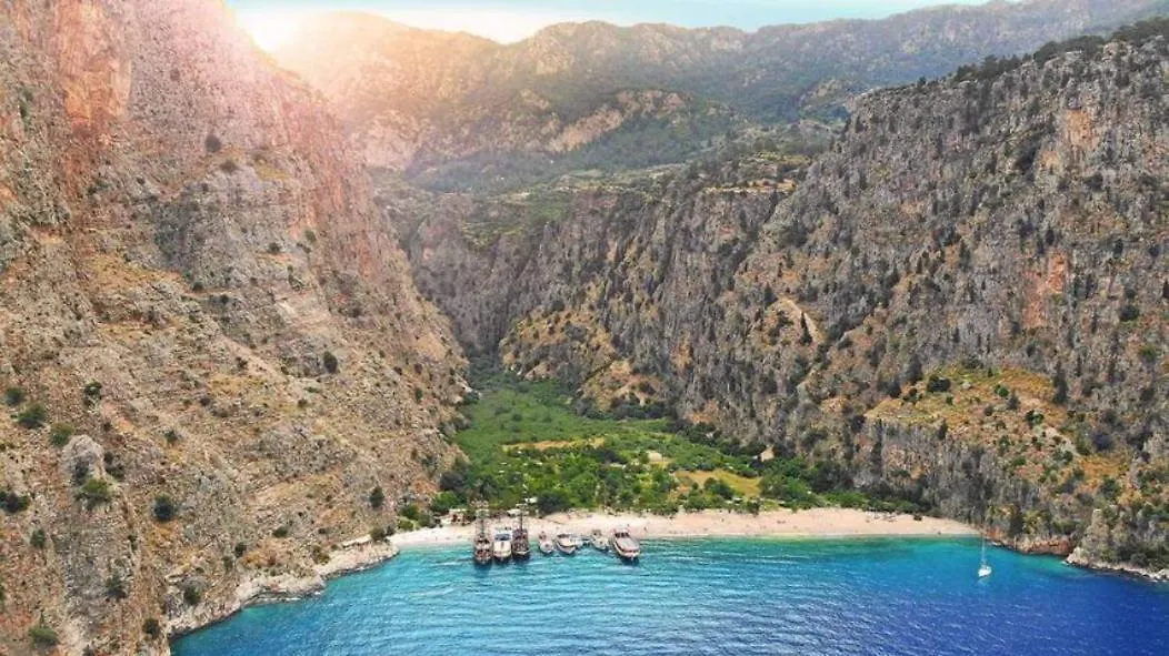 Luxury tent Butterfly Valley Beach Glamping Oludeniz