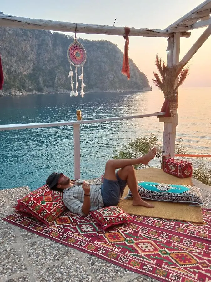 Butterfly Valley Beach Glamping Oludeniz