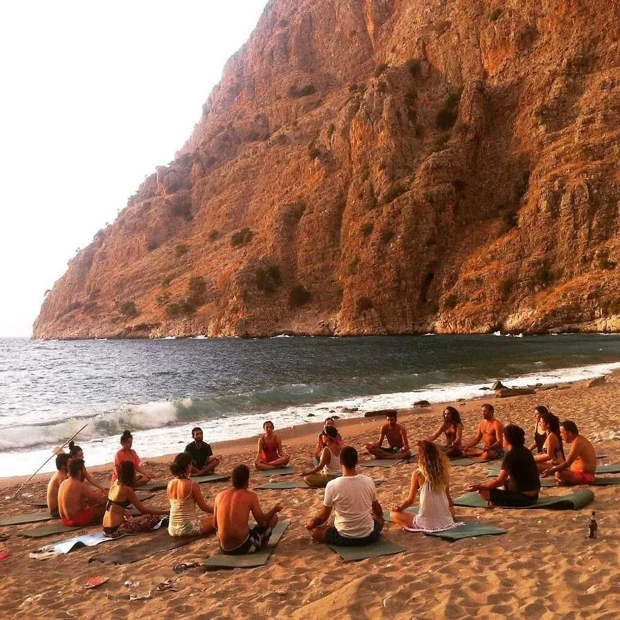 Butterfly Valley Beach Glamping Oludeniz